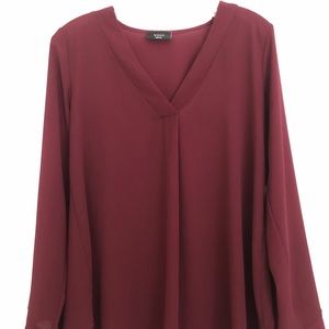 Vici collection burgundy blouse small